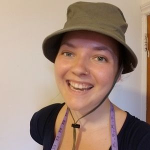 🧢 Herschel Creek Bucket Hat